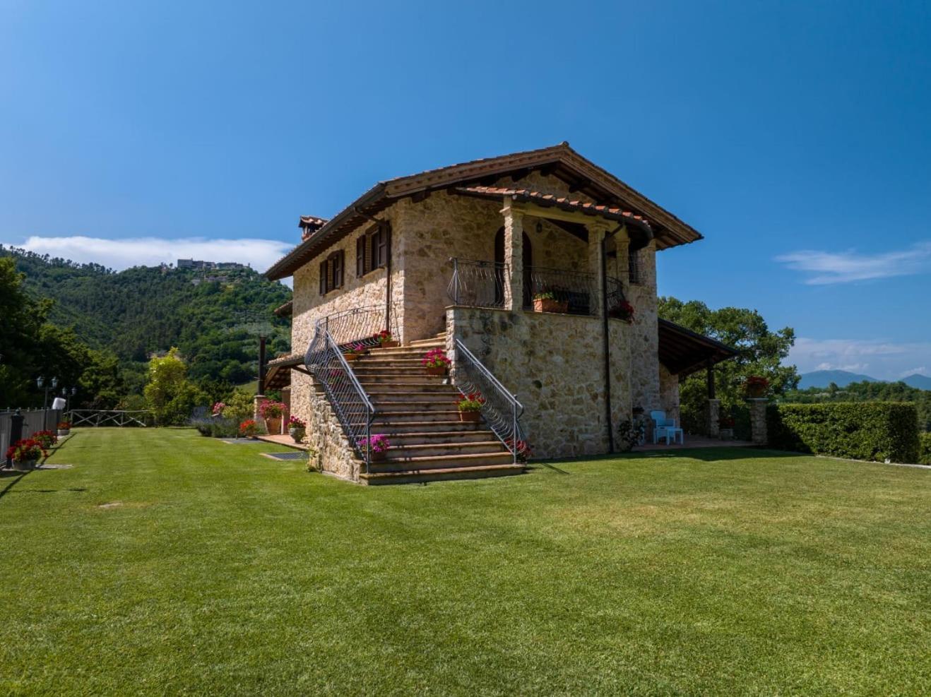 Agriturismo Isola Verde SantʼUrbano Exterior foto