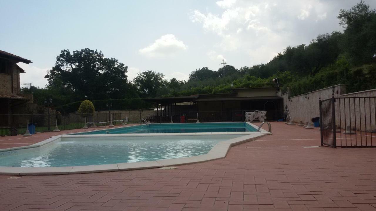 Agriturismo Isola Verde SantʼUrbano Exterior foto