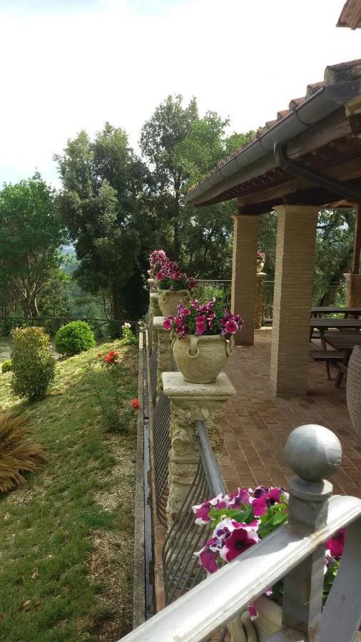 Agriturismo Isola Verde SantʼUrbano Exterior foto
